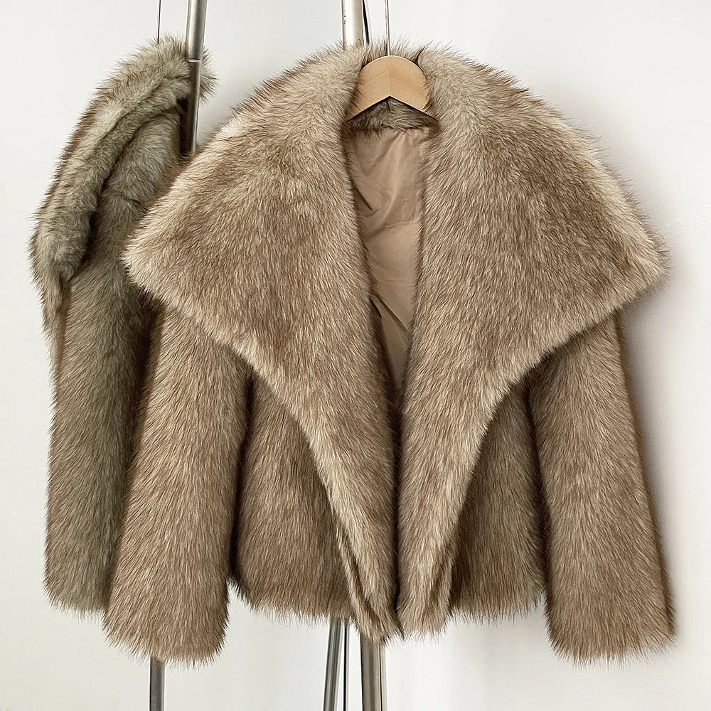 Winter Clothes New Fashion Gradient Fluffy Fur Coat Women High Street Luxury Big Fur Collar Faux Fox Fur Jacket Female Overcoats