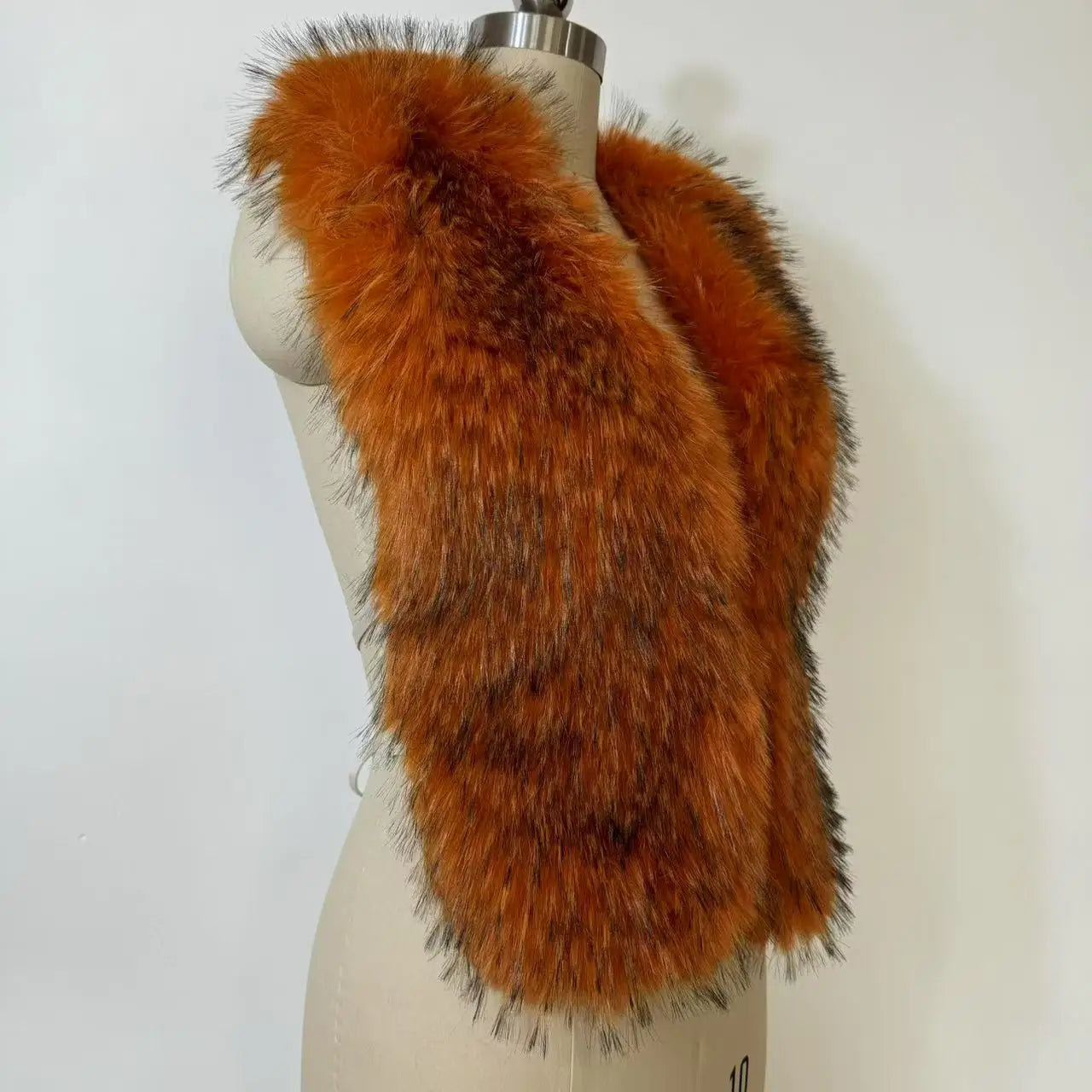 Streetwear New Faux Raccoon  Fur Vest Women Fuax Fur Halter Top vest