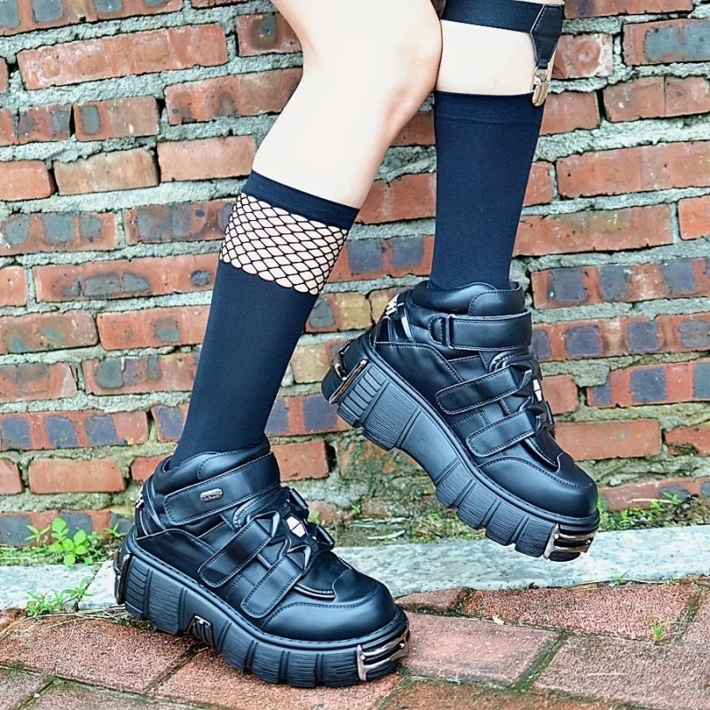 Chunky Heel Platform Metal Decoration Sneakers Large Size Hook Loop Flat Heel Gothic Sport Shoes Female Casual Trainers Designer
