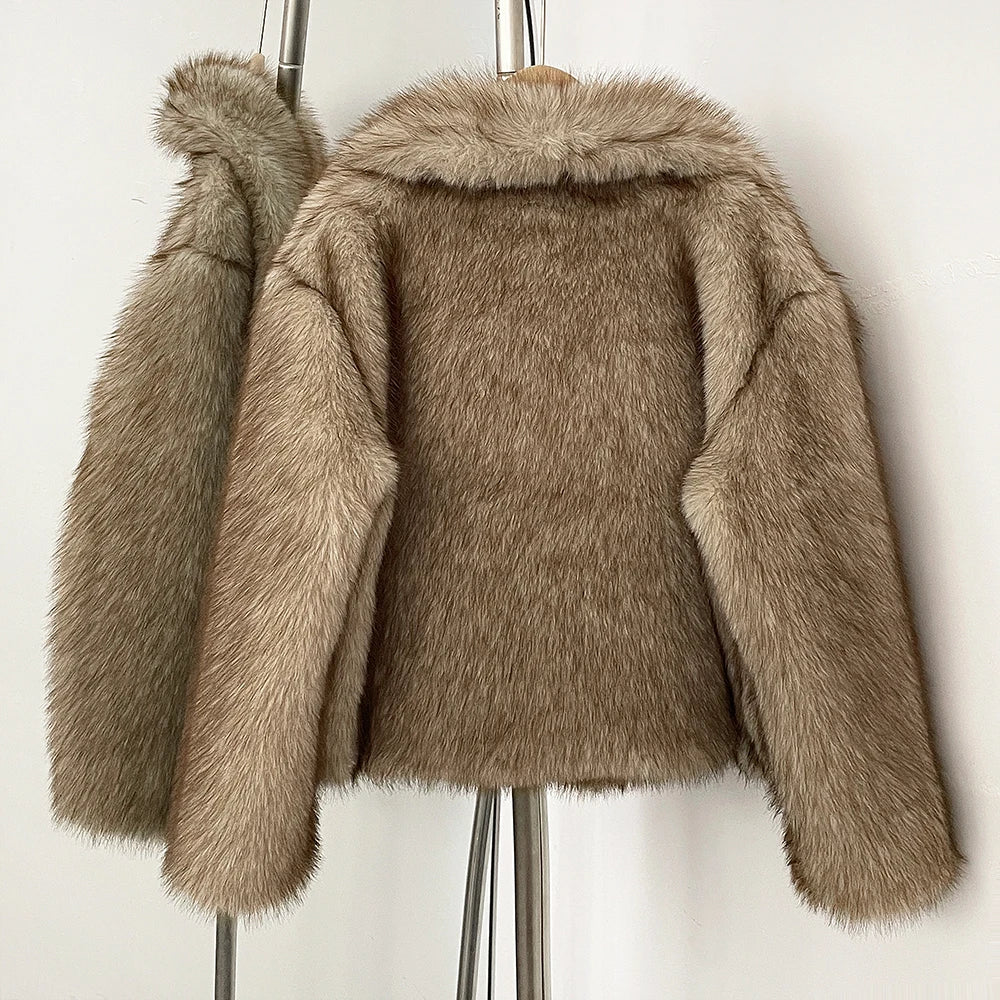 Winter Clothes New Fashion Gradient Fluffy Fur Coat Women High Street Luxury Big Fur Collar Faux Fox Fur Jacket Female Overcoats