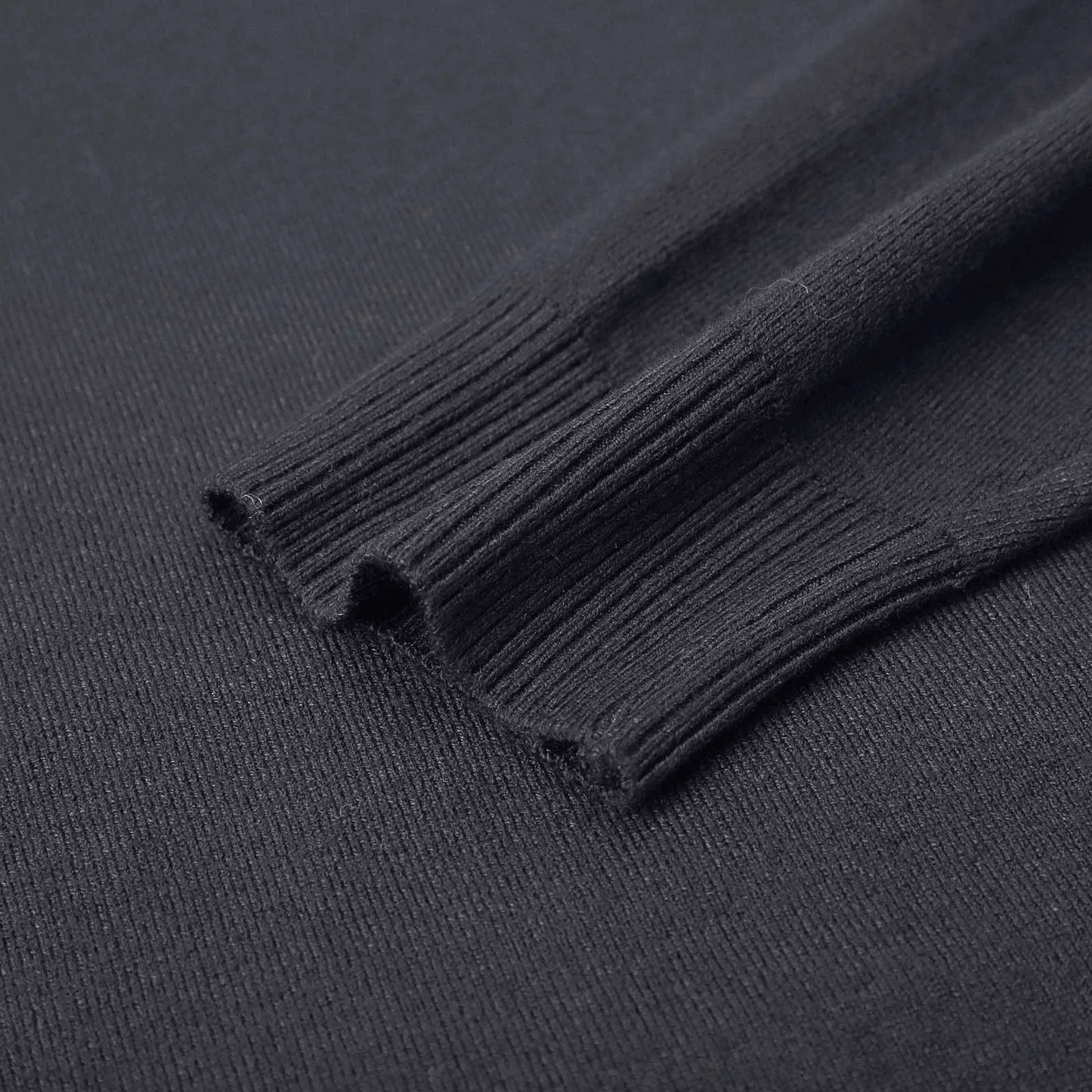 Men's Solid Color Basic Bottoming Shirts Spring Autumn Long Sleeve V Neck Knitted T-Shirts High-Quality Warm Slim Pullover Tops