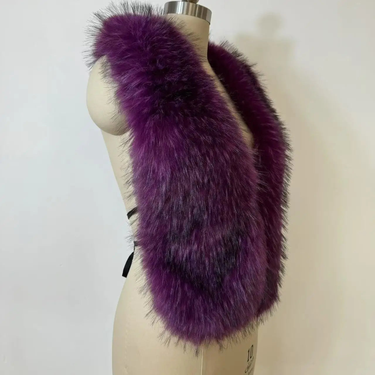 Streetwear New Faux Raccoon  Fur Vest Women Fuax Fur Halter Top vest
