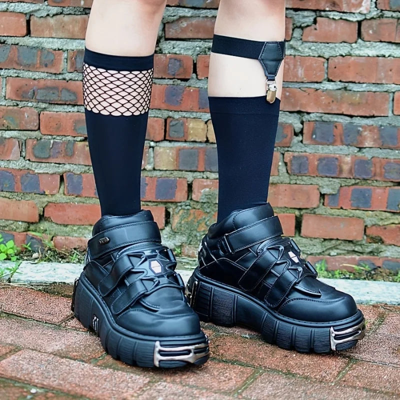 Chunky Heel Platform Metal Decoration Sneakers Large Size Hook Loop Flat Heel Gothic Sport Shoes Female Casual Trainers Designer